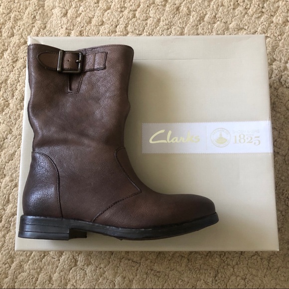 clarks sicilly day boots